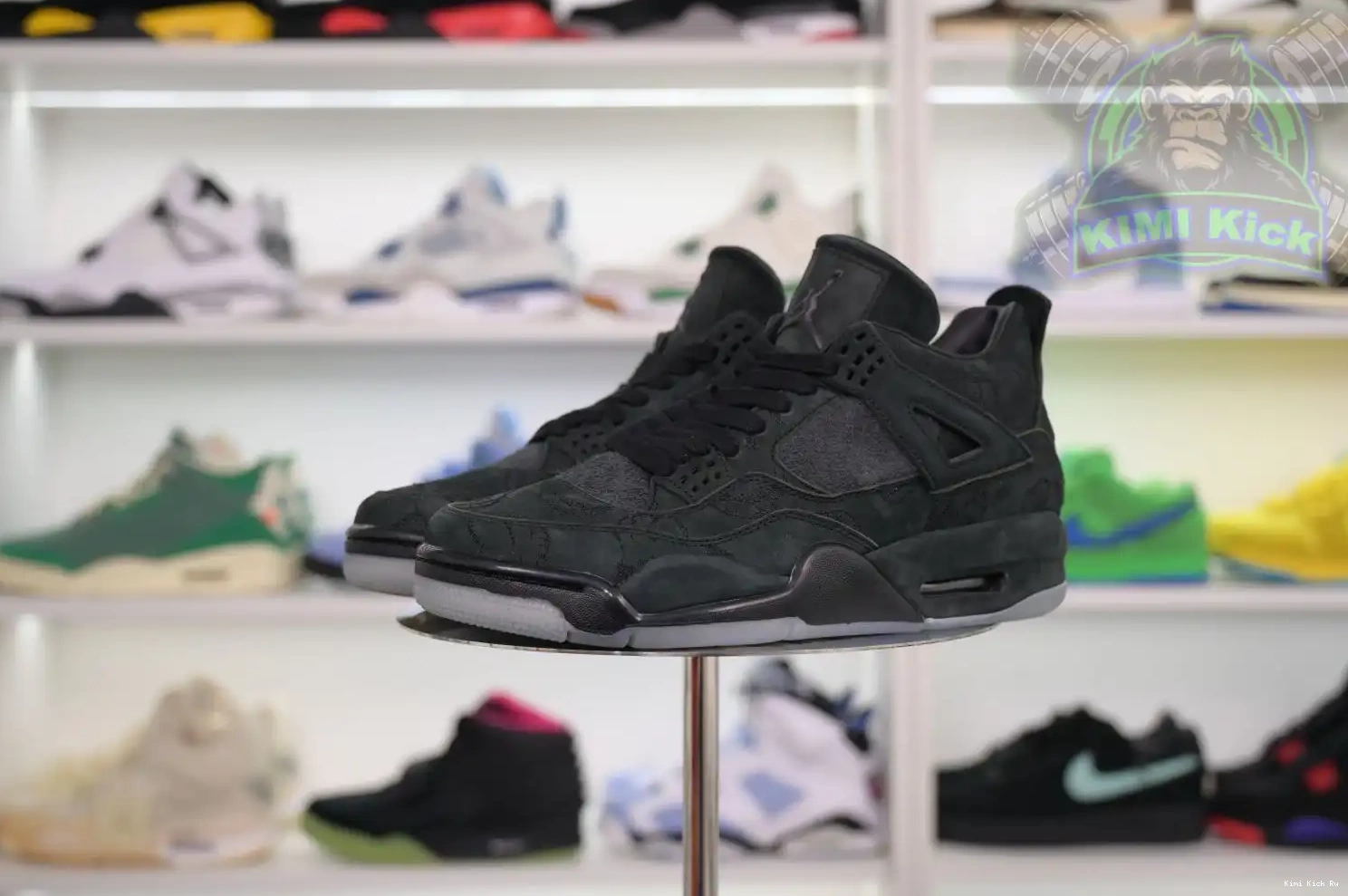 kaws Jordan Jordan black 4 Kimikick Air 0820